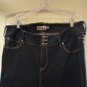 Torrid Jegging Skinny Super Soft High-Rise Jean. NWOT (20T).